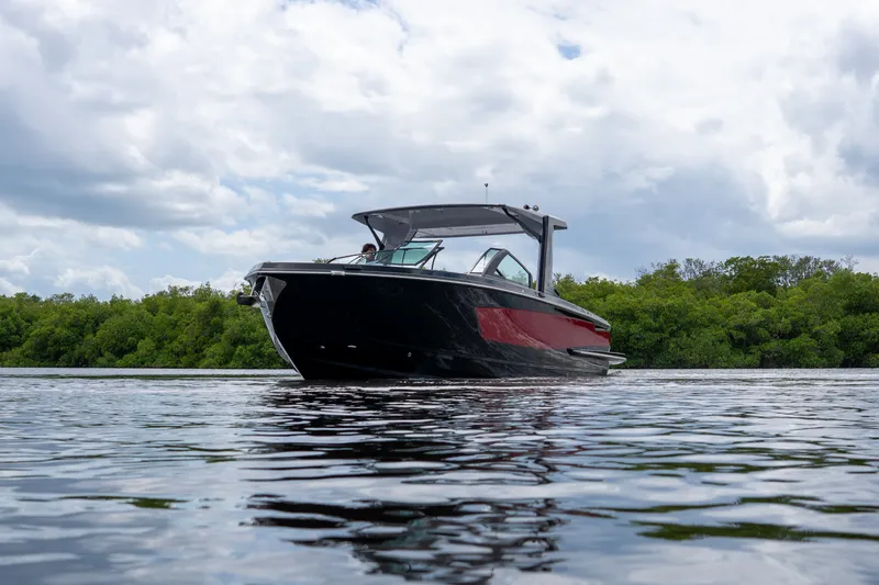 Slide: The Image of Aviara AV32 Outboard 2024 - 23