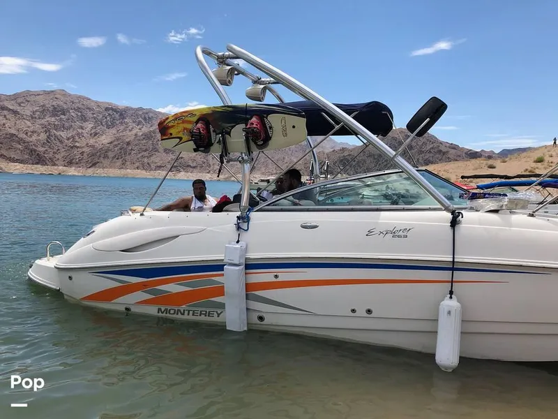 Slide: The Image of 2007 Monterey 263 Explorer for sale in Henderson, NV - 3