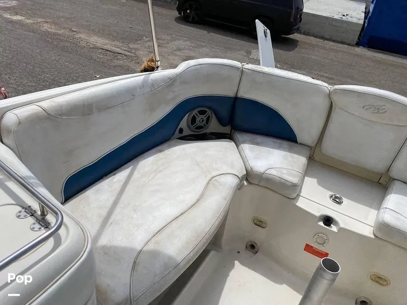 Slide: The Image of 2007 Monterey 263 Explorer for sale in Henderson, NV - 39