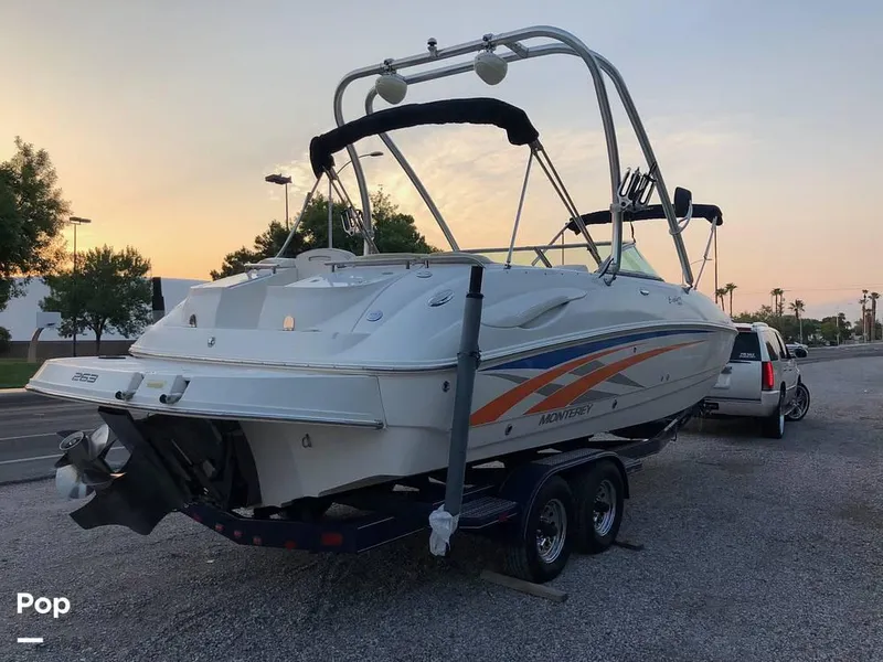 Slide: The Image of 2007 Monterey 263 Explorer for sale in Henderson, NV - 6