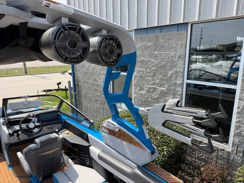 Slide: The Image of Nautique G23 2021 - 10