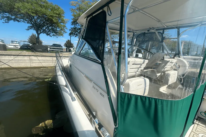 Slide: The Image of Tiara 2870 WA 2001 - 11