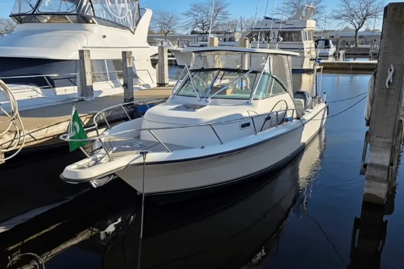 Slide: The Image of Tiara 2870 WA 2001 - 35