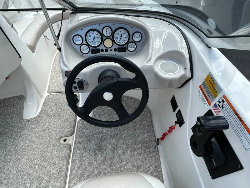 Slide: The Image of Glastron MX 175 2007 - 15
