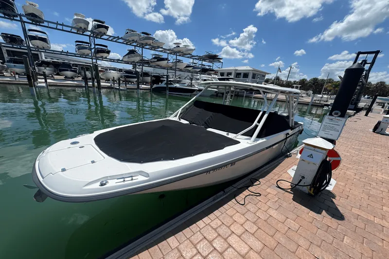 Slide: The Image of Boston Whaler 270 VANTAGE 2015 - 26
