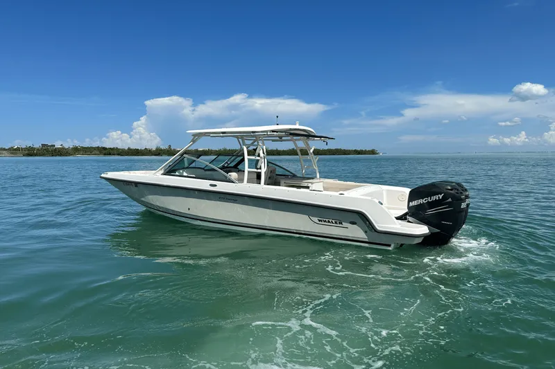 Slide: The Image of Boston Whaler 270 VANTAGE 2015 - 3