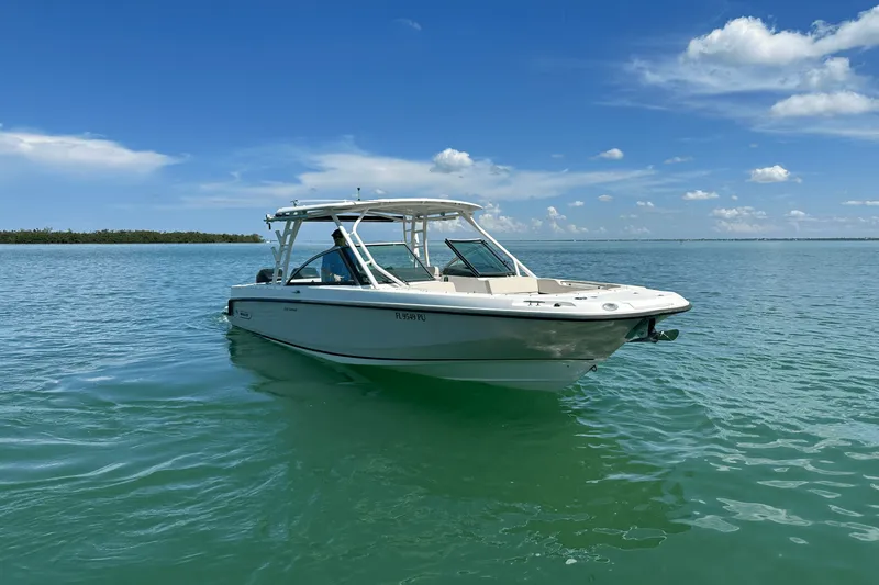 Slide: The Image of Boston Whaler 270 VANTAGE 2015 - 8