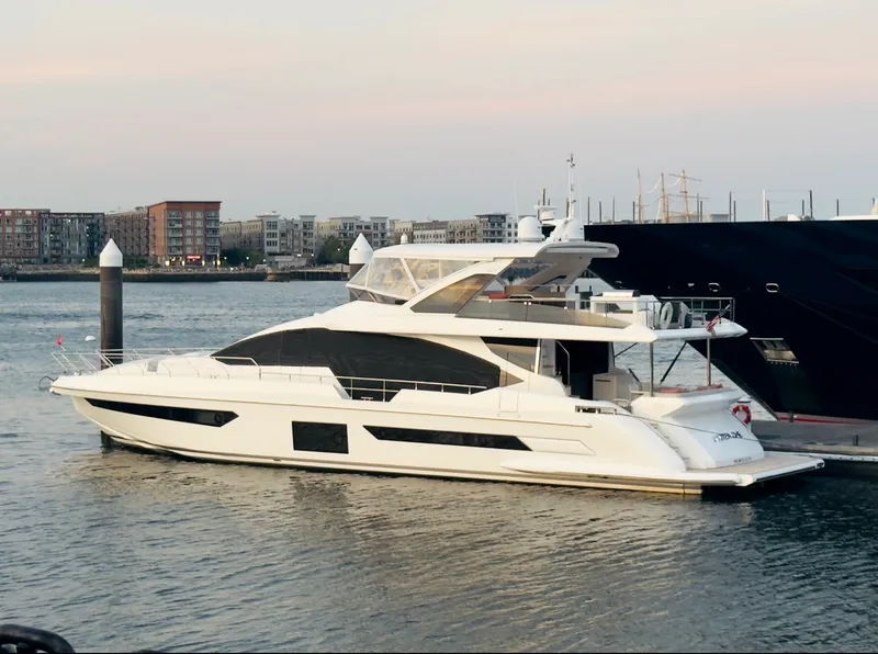 The Image of Azimut GRANDE 25M 2022 - 0