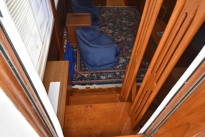 Slide: The Image of Grand Banks 49 Motoryacht 1985 - 53