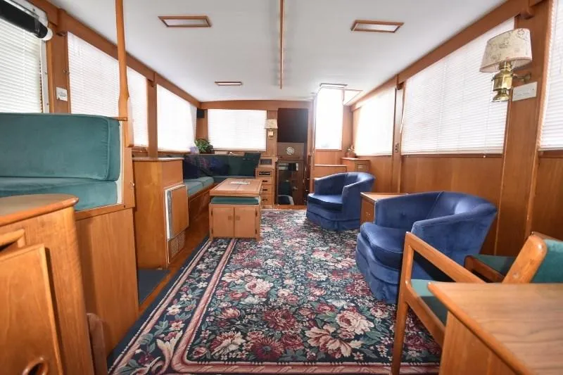 Slide: The Image of Grand Banks 49 Motoryacht 1985 - 63