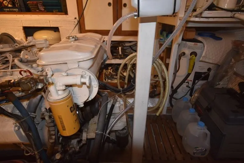 Slide: The Image of Grand Banks 49 Motoryacht 1985 - 97