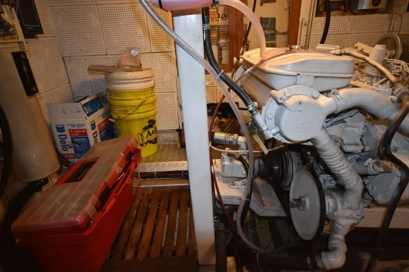 Slide: The Image of Grand Banks 49 Motoryacht 1985 - 98