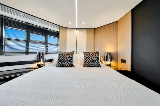 Slide: The Image of Azimut S6 SPORTFLY 2021 - 27