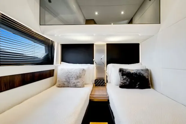 Slide: The Image of Azimut S6 SPORTFLY 2021 - 45