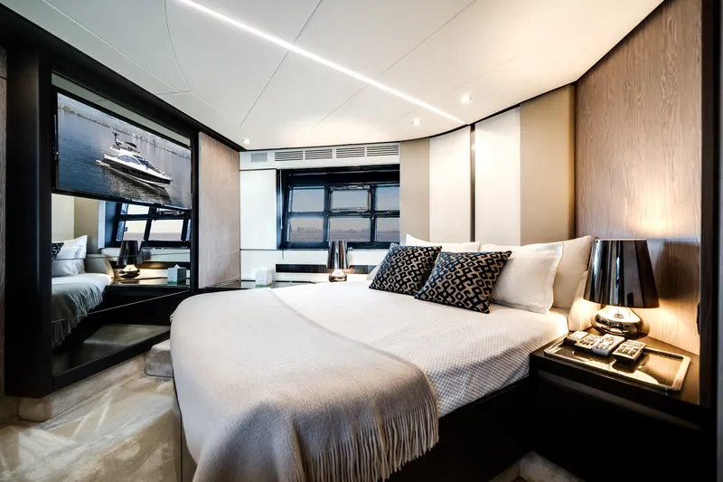 Slide: The Image of Azimut S6 SPORTFLY 2021 - 47