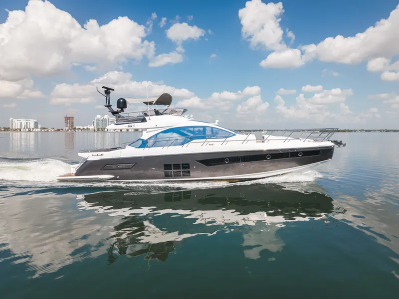 Slide: The Image of Azimut S6 SPORTFLY 2021 - 6
