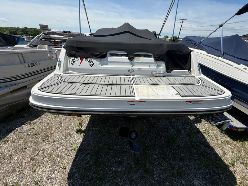 Slide: The Image of Bayliner VR5 2019 - 3