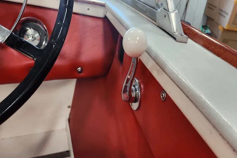 Slide: The Image of Chris-Craft CUSTOM SKI 1963 - 15