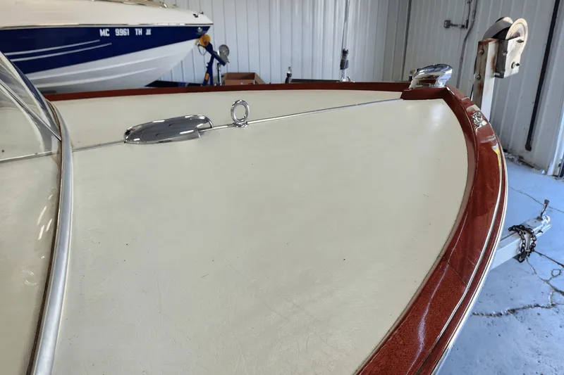 Slide: The Image of Chris-Craft CUSTOM SKI 1963 - 20