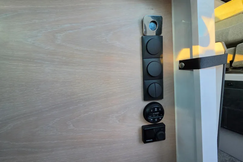 Slide: The Image of Axopar 45 XC Cross Cabin 2024 - 18