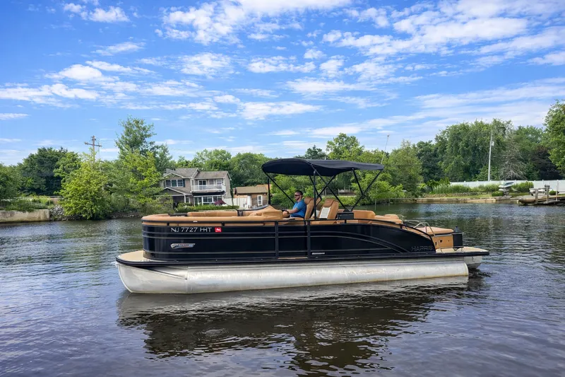 The Image of Harris Solstice 250 2023 - 0