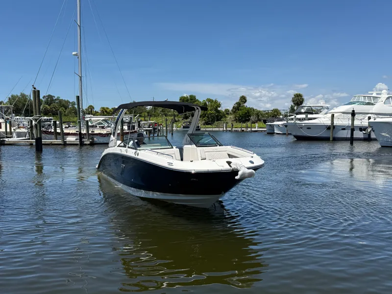 Slide: The Image of Sea Ray SDX 290 Outboard 2026 - 3