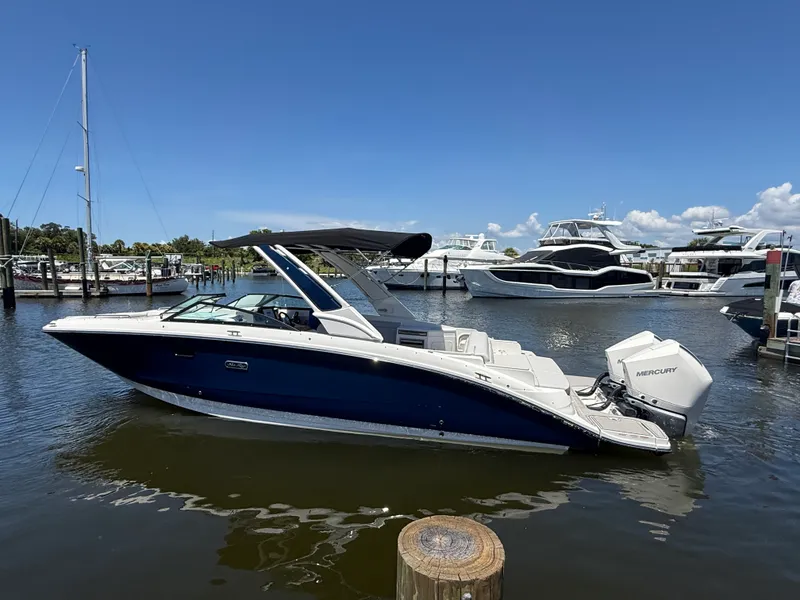 Slide: The Image of Sea Ray SDX 290 Outboard 2026 - 4