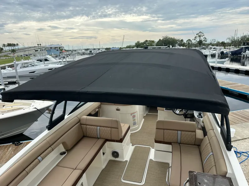 Slide: The Image of Sea Ray 290 SD OB 2017 - 20
