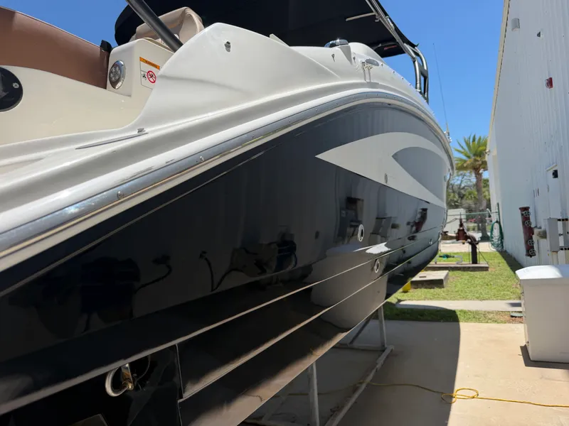 Slide: The Image of Sea Ray 290 SD OB 2017 - 4
