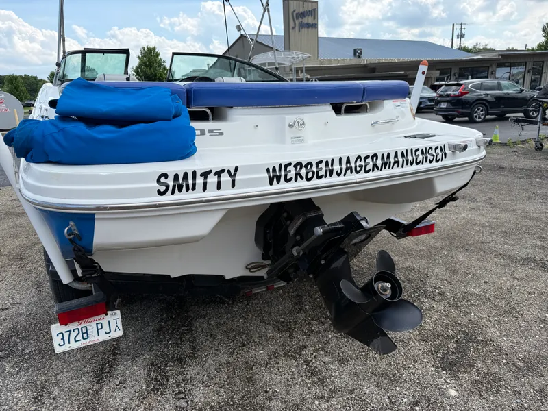 Slide: The Image of Sea Ray 205SP SS TR 2012 - 2