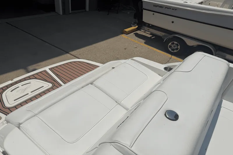 Slide: The Image of Sea Ray 260 SUNDECK 2014 - 13