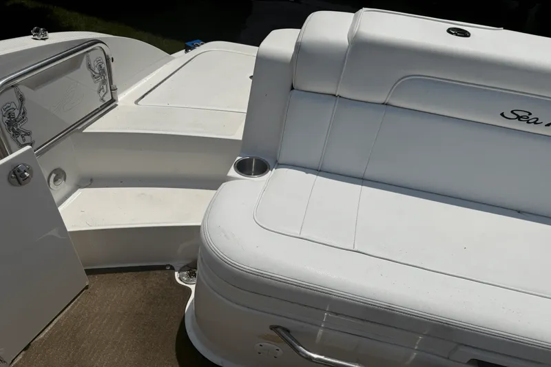 Slide: The Image of Sea Ray 260 SUNDECK 2014 - 21