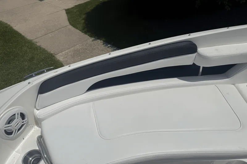 Slide: The Image of Sea Ray 260 SUNDECK 2014 - 45