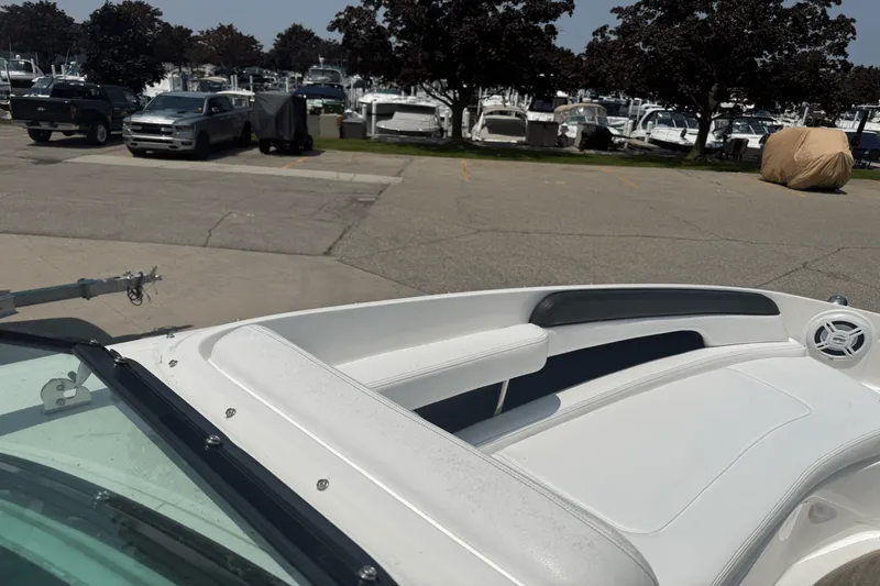 Slide: The Image of Sea Ray 260 SUNDECK 2014 - 48