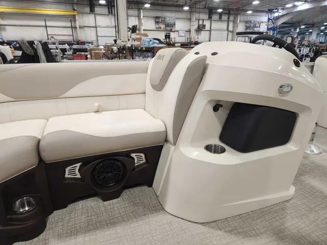 Slide: The Image of Avalon 2385 25 LSZ QL 2026 - 18