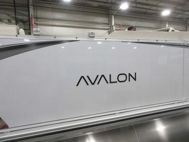 Slide: The Image of Avalon 2385 25 LSZ QL 2026 - 5