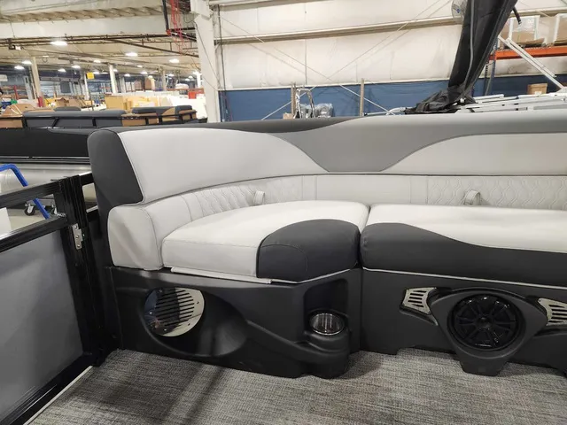 Slide: The Image of Avalon 2385 25 LSZ QL 2026 - 13