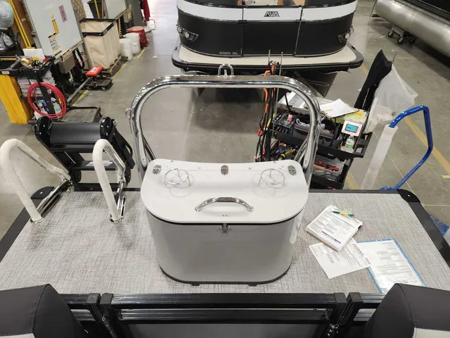 Slide: The Image of Avalon 2385 25 LSZ QL 2026 - 14