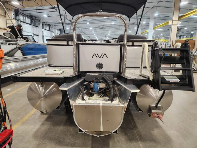 Slide: The Image of Avalon 2385 25 LSZ QL 2026 - 21