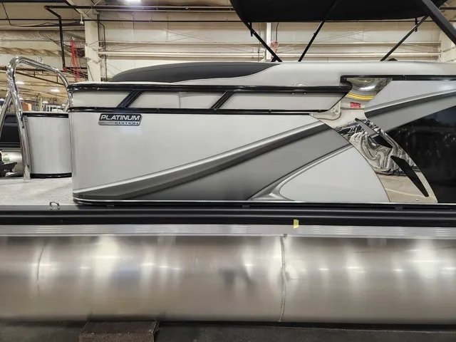 Slide: The Image of Avalon 2385 25 LSZ QL 2026 - 7