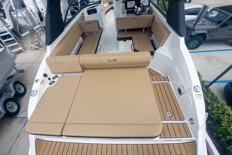 Slide: The Image of Sea Ray SDX 250 Outboard 2025 - 7