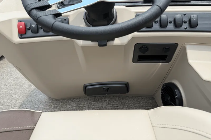 Slide: The Image of Bennington 23SSB 2026 - 10