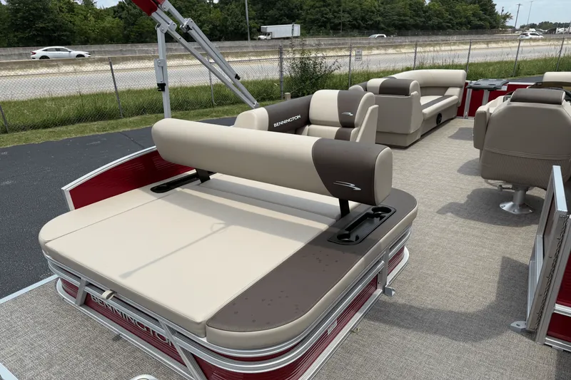 Slide: The Image of Bennington 23SSB 2026 - 12