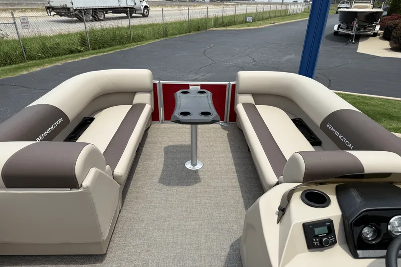 Slide: The Image of Bennington 23SSB 2026 - 5