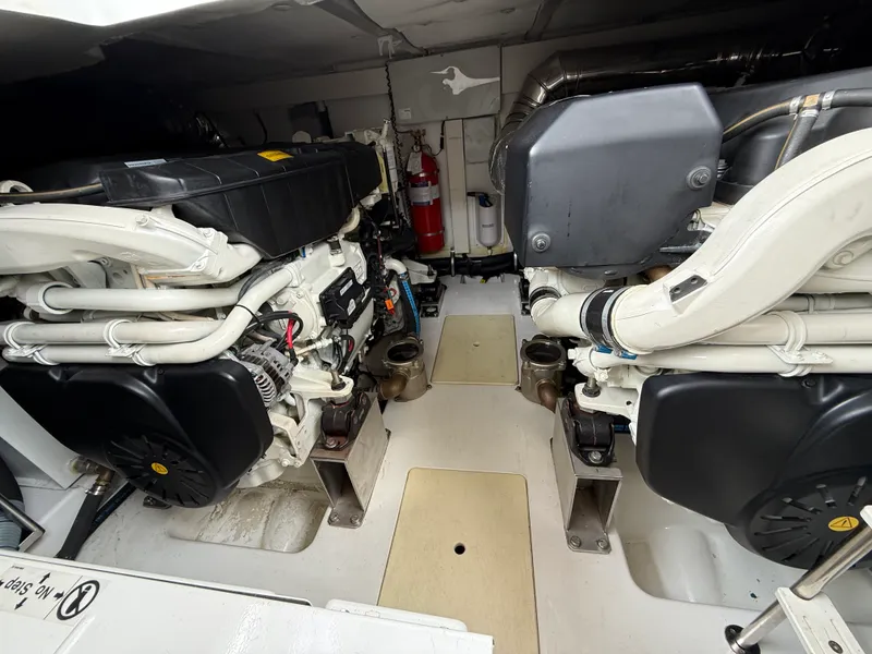 Slide: The Image of Azimut 50 FLY 2018 - 46