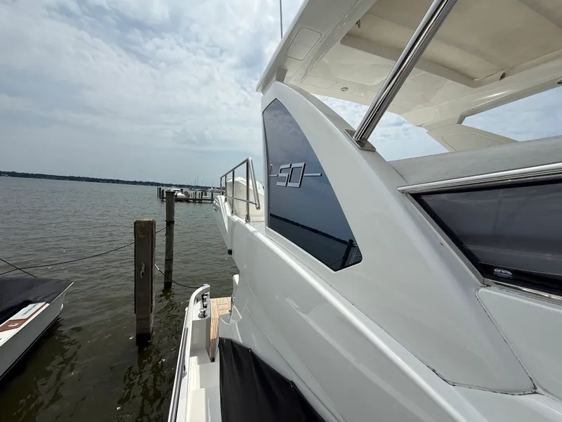 Slide: The Image of Azimut 50 FLY 2018 - 48