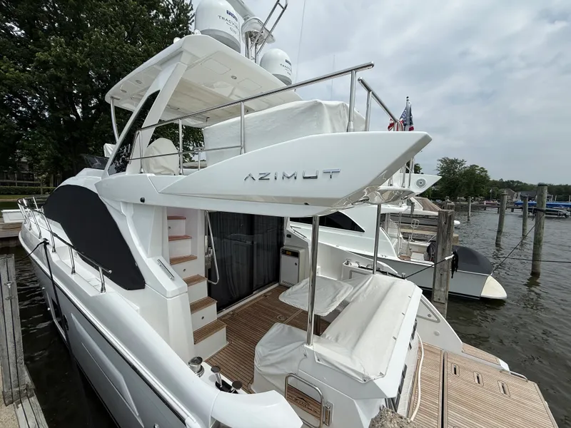 Slide: The Image of Azimut 50 FLY 2018 - 50