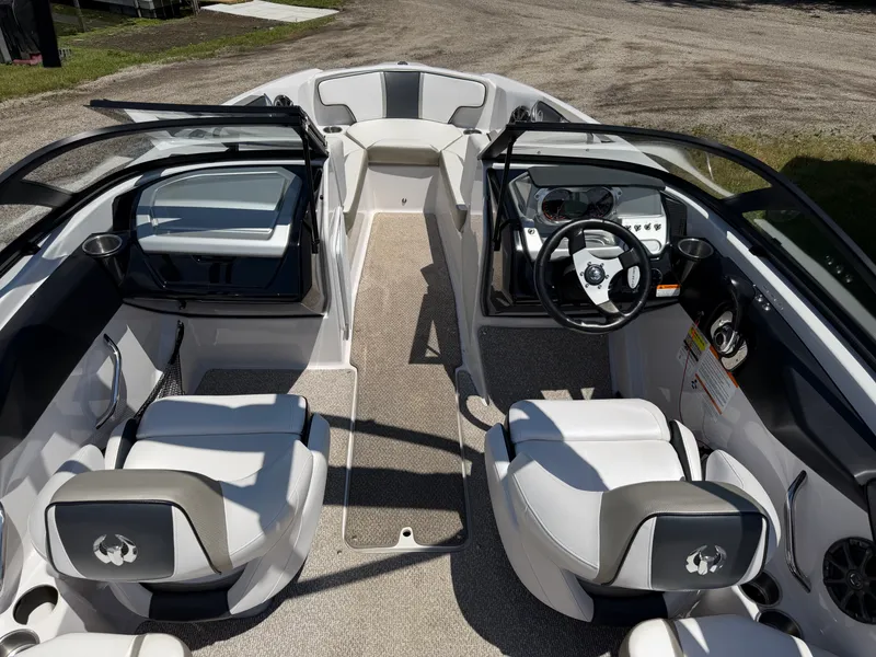 Slide: The Image of Scarab 195HO IMPULSE 2014 - 11