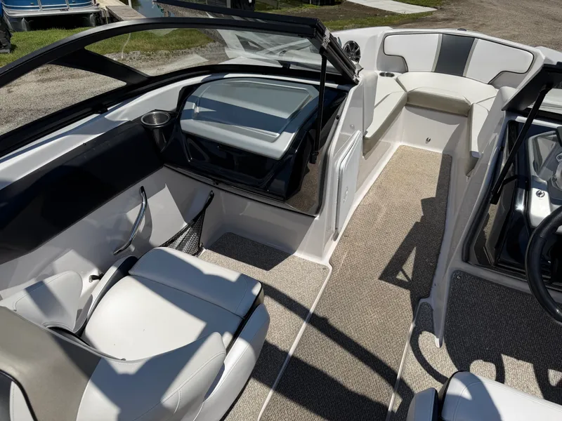 Slide: The Image of Scarab 195HO IMPULSE 2014 - 13