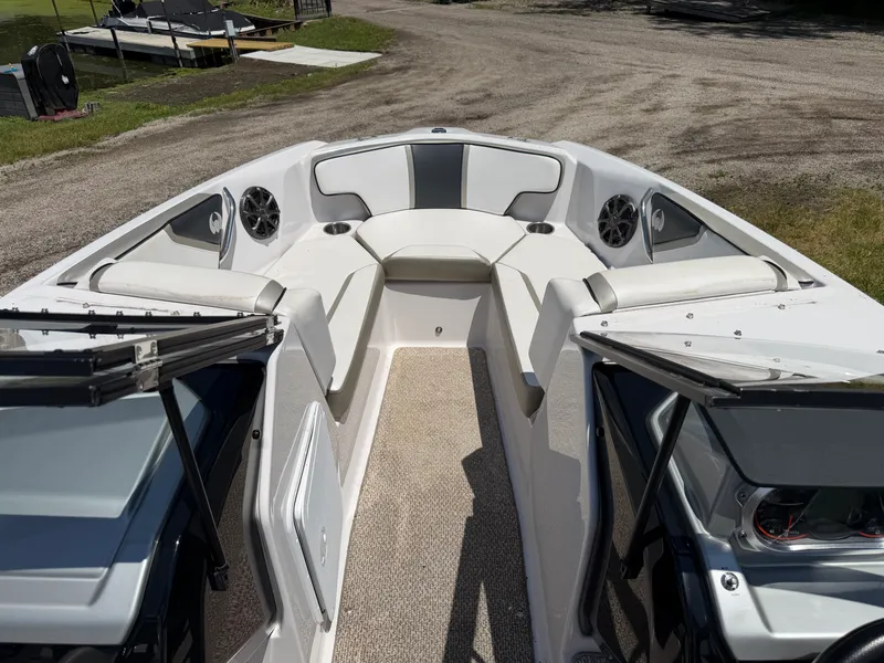 Slide: The Image of Scarab 195HO IMPULSE 2014 - 14